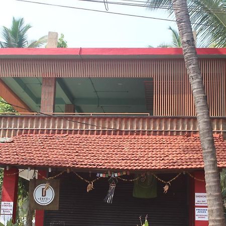 Seaprincess Guesthouse Anjuna Esterno foto